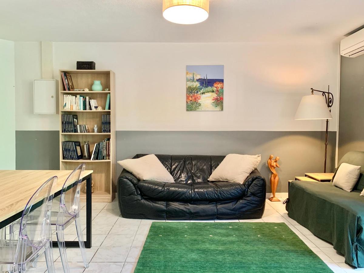 Blagnac : Appartement T2 Avec Jardin, Parking Et Climatisation Esterno foto